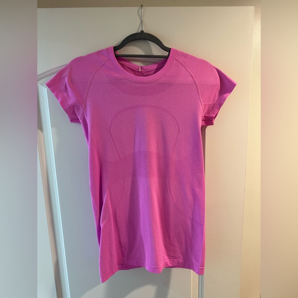 Lululemon Swiftly Tech